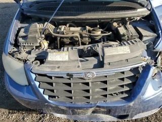 2007 Chrysler Town & Country LWB Touring with VIN 2A4GP54L57R125033, listed as a Copart auction lot 74336714 with 201,984 mi miles and Salvage Title. Bid and sale history available at carsss.com. Image 12.