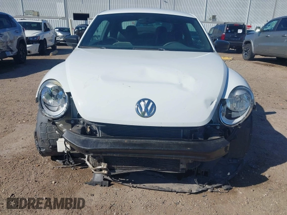 2015 Volkswagen Beetle Fleet Edition with VIN 3VWF17AT3FM651960, listed as a IAAI auction lot 41815688 with 113,907 mi miles and . Bid and sale history available at DreamBid. Image 6.