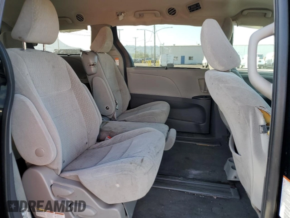 2020 Toyota Sienna LE Auto Access Seat with VIN 5TDKZ3DC1LS024068, listed as a Copart auction lot 50042575 with 72,664 mi miles and Salvage Title. Bid and sale history available at carsss.com. Image 11.