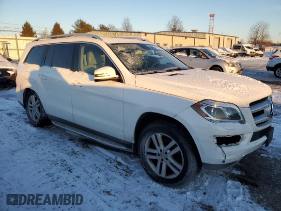 2015 Mercedes-Benz GL-Class GL 350 BlueTEC with VIN 4JGDF2EE7FA539701, listed as a Copart auction lot 84926434 with 164,988 mi miles and Salvage Title. Bid and sale history available at carsss.com. Image 4.