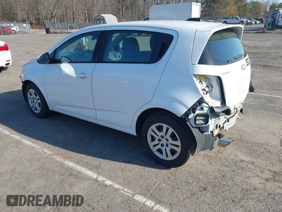 2020 Chevrolet Sonic LT with VIN 1G1JG6SB8L4109586, listed as a IAAI auction lot 41789746 with 104,200 mi miles and . Bid and sale history available at DreamBid. Image 3.