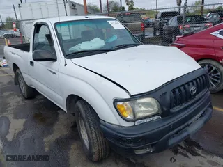 2002 Toyota Tacoma with VIN 5TENL42N02Z099046, listed as a IAAI auction lot 41774946 with 189,134 mi miles. Bid and sale history available at carsss.com. Image 1.
