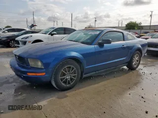 2007 Ford Mustang Deluxe with VIN 1ZVFT80NX75259360, listed as a Copart auction lot 64798625 with 194,209 mi miles and Clean title. Bid and sale history available at DreamBid. Image 1.