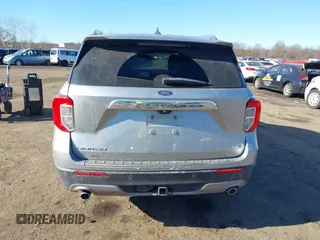 2020 Ford Explorer Limited with VIN 1FMSK8FH7LGA66504, listed as a IAAI auction lot 41463499 with 35,723 mi miles. Bid and sale history available at carsss.com. Image 16.