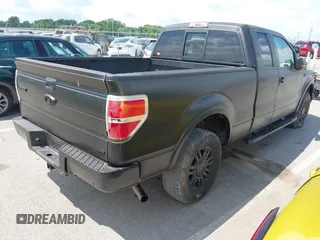 2010 Ford F-150 XL z VIN 1FTFX1EV1AKB05829, wystawiony jako IAAI lot #42680405 z przebiegiem 202 818 mil mil oraz . Historia ofert i sprzedaży dostępna na DreamBid. Obrazek 4.