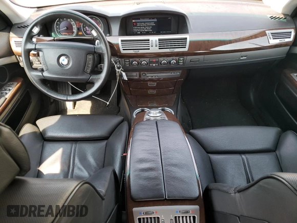 2006 BMW 7 Series 750Li with VIN WBAHN83546DT34797, listed as a Copart auction lot 60511685 with 92,565 mi miles and Salvage title. Bid and sale history available at DreamBid. Image 8.