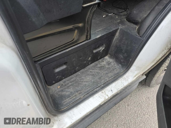 2020 Ford Transit Cargo with VIN 1FTBF4UG0LKB26146, listed as a IAAI auction lot 42679323 with 137,541 mi miles and . Bid and sale history available at DreamBid. Image 29.