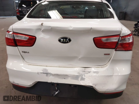2016 Kia Rio LX with VIN KNADM4A38G6647353, listed as a IAAI auction lot 41822464 with 88,801 mi miles. Bid and sale history available at carsss.com. Image 6.