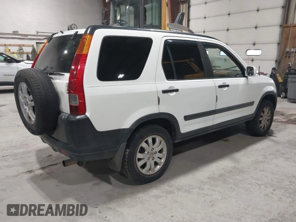 2002 Honda CR-V EX with VIN JHLRD78802C007646, listed as a IAAI auction lot 41585777 with 206,802 mi miles. Bid and sale history available at carsss.com. Image 4.