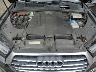 2017 Audi Q7 Premium Plus z VIN WA1LAAF78HD017115, wystawiony jako Copart lot #64700185 z przebiegiem 87 056 mil mil oraz Szkoda całkowita • Salvage title. Historia ofert i sprzedaży dostępna na DreamBid. Obrazek 12.