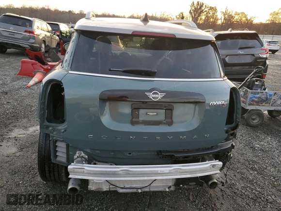 2022 MINI Countryman Cooper S with VIN WMZ53BR00N3N88158, listed as a Copart auction lot 84202874 with 31,888 mi miles and Salvage title. Bid and sale history available at DreamBid. Image 6.
