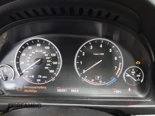 2013 BMW 5 Series 550i xDrive with VIN WBAFU9C56DDY70471, listed as a IAAI auction lot 42158400 with 100,251 mi miles and . Bid and sale history available at carsss.com. Image 7.