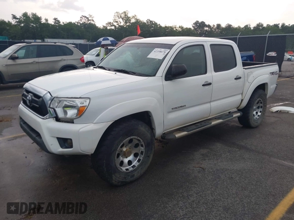 2015 Toyota Tacoma with VIN 5TFLU4EN9FX117007, listed as a IAAI auction lot 42358678 with 158,105 mi miles and . Bid and sale history available at DreamBid. Image 2.