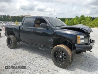 2013 Chevrolet Silverado 1500 LT with VIN 3GCPKSE76DG372440, listed as a Copart auction lot 52217035 with 180,629 mi miles and Clean Title. Bid and sale history available at DreamBid. Image 4.