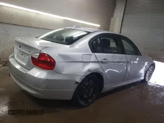 2007 BMW 3 Series 328i with VIN WBAVA33597KX71077, listed as a Copart auction lot 52431525 with 174,309 mi miles and Non Repairable. Bid and sale history available at DreamBid. Image 3.