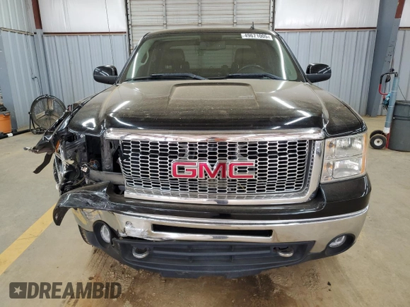 2011 GMC Sierra 1500 SLT z VIN 3GTP2WE33BG392727, wystawiony jako Copart lot #49671005 z przebiegiem 176 803 mil mil oraz Szkoda całkowita • Salvage title. Historia ofert i sprzedaży dostępna na DreamBid. Obrazek 5.