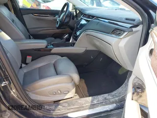 2013 Cadillac XTS Premium with VIN 2G61T5S32D9237829, listed as a IAAI auction lot 41863539 with 149,661 mi miles. Bid and sale history available at carsss.com. Image 5.