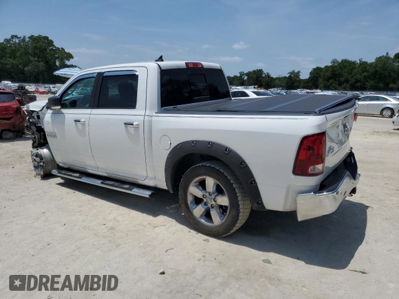 2018 Ram 1500 Big Horn z VIN 1C6RR7LT7JS254698, wystawiony jako Copart lot #57526965 z przebiegiem 46 700 mil mil oraz Szkoda całkowita • Salvage title. Historia ofert i sprzedaży dostępna na DreamBid. Obrazek 2.