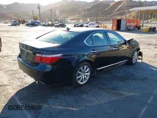 2009 Lexus LS 460 with VIN JTHBL46F095091434, listed as a IAAI auction lot 40890291 with 156,873 mi miles and . Bid and sale history available at DreamBid. Image 4.