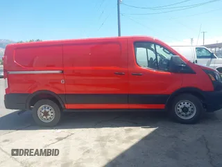 2020 Ford Transit с VIN 1FTYE2Y89LKA29144, выставлен на аукционе IAAI как лот 42434133 с пробегом 177 587 миль миль и . История ставок и продаж доступна на DreamBid. Изображение 13.