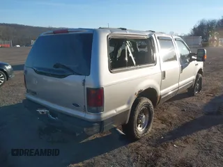 2004 Ford Excursion Special Serv with VIN 1FMSU41P14EA58719, listed as a IAAI auction lot 41717978 with 240,051 mi miles and . Bid and sale history available at DreamBid. Image 4.