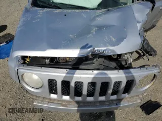 2014 Jeep Patriot Sport с VIN 1C4NJPBA9ED545082, выставлен на аукционе Copart как лот 56802345 с пробегом Не указан миль и Списание • Salvage title. История ставок и продаж доступна на DreamBid. Изображение 12.
