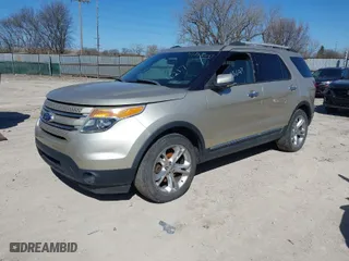 2011 Ford Explorer Limited with VIN 1FMHK8F89BGA76217, listed as a IAAI auction lot 41898647 with 186,307 mi miles. Bid and sale history available at carsss.com. Image 2.