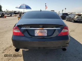 2007 Mercedes-Benz CLS-Class 5.5L with VIN WDDDJ72X17A083837, listed as a Copart auction lot 74591864 with 128,979 mi miles and Clean Title. Bid and sale history available at carsss.com. Image 6.