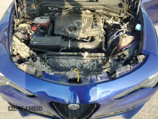 2022 Alfa Romeo Stelvio Sprint z VIN ZASPAKAN3N7D42064, wystawiony jako Copart lot #57510385 z przebiegiem Nie podano mil oraz Tytuł czysty. Historia ofert i sprzedaży dostępna na DreamBid. Obrazek 12.