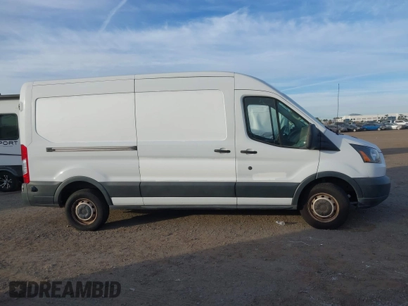 2018 Ford Transit с VIN 1FTBW2CG8JKB14734, выставлен на аукционе IAAI как лот 41320272 с пробегом 117 535 миль миль и . История ставок и продаж доступна на DreamBid. Изображение 13.