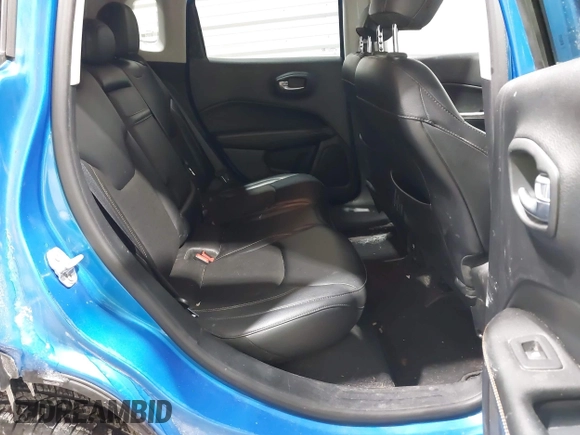2018 Jeep Compass Altitude with VIN 3C4NJDBB2JT200181, listed as a IAAI auction lot 41374793 with 158,794 mi miles and . Bid and sale history available at carsss.com. Image 8.