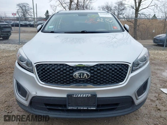 2018 Kia Sorento LX V6 with VIN 5XYPGDA54JG368009, listed as a IAAI auction lot 41986830 with 110,478 mi miles. Bid and sale history available at carsss.com. Image 12.