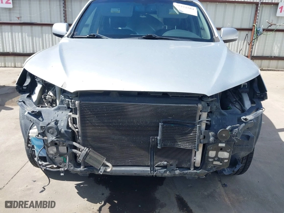 2009 Hyundai Santa Fe SE with VIN 5NMSH13E99H300552, listed as a IAAI auction lot 41772584 with 155,127 mi miles. Bid and sale history available at carsss.com. Image 6.