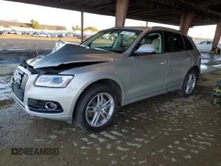 2014 Audi Q5 Premium Plus with VIN WA1LFAFP4EA112138, listed as a Copart auction lot 86571644 with 110,613 mi miles and Salvage Title. Bid and sale history available at carsss.com. Image 1.