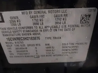 2017 Chevrolet Silverado 1500 LT with VIN 1GCVKREC3HZ183876, listed as a IAAI auction lot 41404639 with 122,367 mi miles. Bid and sale history available at carsss.com. Image 9.