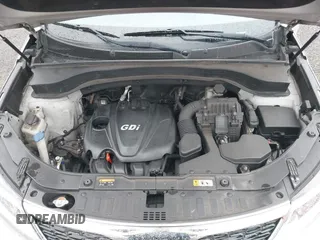 2015 Kia Sorento LX with VIN 5XYKTDA68FG582720, listed as a IAAI auction lot 41872473 with 242,994 mi miles. Bid and sale history available at carsss.com. Image 10.