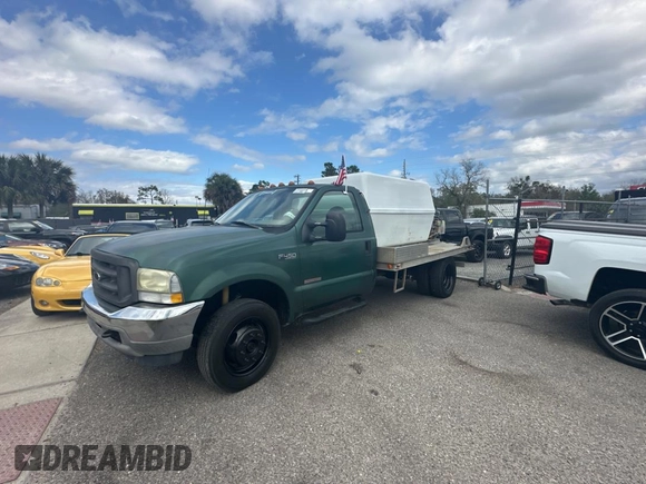 2003 Ford F-450 with VIN 1FDXF47P83ED47327, listed as a Copart auction lot 46125875 with 346,365 mi miles and Clean title. Bid and sale history available at DreamBid. Image 2.