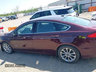 2017 Ford Fusion Titanium with VIN 3FA6P0SU9HR379474, listed as a IAAI auction lot 41979180 with 948,175 mi miles and . Bid and sale history available at DreamBid. Image 15.