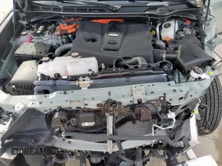 2024 Toyota Sequoia SR5 with VIN 7SVAAABA5RX047564, listed as a Copart auction lot 47089155 with 7,301 mi miles and Salvage Title. Bid and sale history available at carsss.com. Image 12.