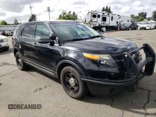 2014 Ford Utility Police Interceptor with VIN 1FM5K8AR2EGA04458, listed as a Copart auction lot 73454084 with 137,214 mi miles and Salvage Title. Bid and sale history available at carsss.com. Image 4.