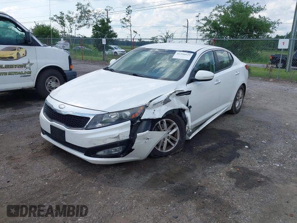 2013 Kia Optima LX z VIN KNAGM4A79D5312328, wystawiony jako IAAI lot #42356029 z przebiegiem 194 562 mil mil oraz . Historia ofert i sprzedaży dostępna na DreamBid. Obrazek 2.