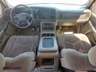 2004 Chevrolet Tahoe LT with VIN 1GNEC13ZX4R245717, listed as a Copart auction lot 50137035 with 253,914 mi miles and Salvage Title. Bid and sale history available at carsss.com. Image 8.