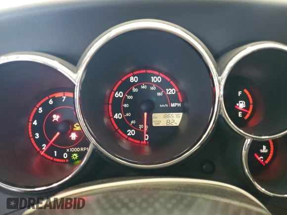 2004 Pontiac Vibe with VIN 5Y2SL64834Z430349, listed as a Copart auction lot 63217785 with 186,576 mi miles and Salvage title. Bid and sale history available at DreamBid. Image 9.