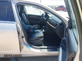 2010 Lincoln MKZ with VIN 3LNHL2GC0AR611844, listed as a IAAI auction lot 42018376 with 155,634 mi miles and . Bid and sale history available at DreamBid. Image 5.