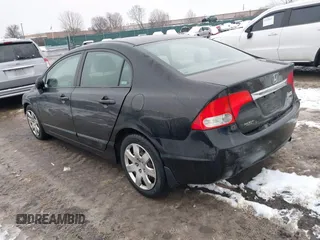 2009 Honda Civic LX z VIN 2HGFA16579H338862, wystawiony jako IAAI lot #41569086 z przebiegiem 171 526 mil mil oraz . Historia ofert i sprzedaży dostępna na DreamBid. Obrazek 3.