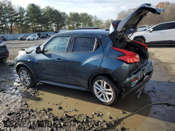 2014 Nissan Juke SV with VIN JN8AF5MV4ET362235, listed as a Copart auction lot 80302924 with 143,862 mi miles and Salvage title. Bid and sale history available at DreamBid. Image 2.