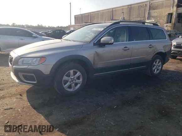 2013 Volvo XC70 3.2L with VIN YV4952BL8D1158854, listed as a Copart auction lot 67446474 with 180,013 mi miles and Salvage Title. Bid and sale history available at DreamBid. Image 1.