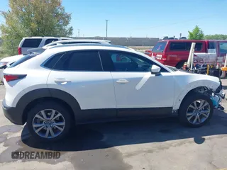 2024 Mazda CX-30 S Premium with VIN 3MVDMBDM8RM633580, listed as a IAAI auction lot 42152915 with 18,679 mi miles and . Bid and sale history available at DreamBid. Image 13.