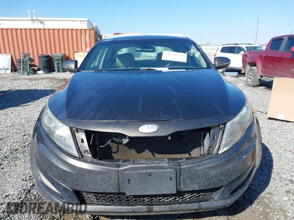 2013 Kia Optima EX with VIN 5XXGN4A74DG174838, listed as a IAAI auction lot 41621839 with 227,173 mi miles. Bid and sale history available at carsss.com. Image 6.