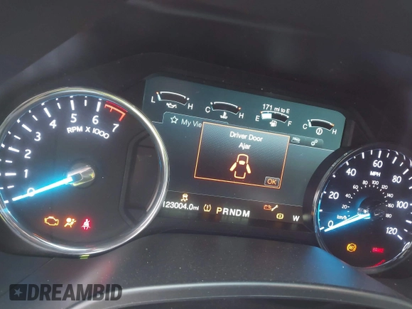 2018 Ford Expedition Limited with VIN 1FMJU1KT9JEA58954, listed as a IAAI auction lot 42290727 with 123,004 mi miles and . Bid and sale history available at DreamBid. Image 7.
